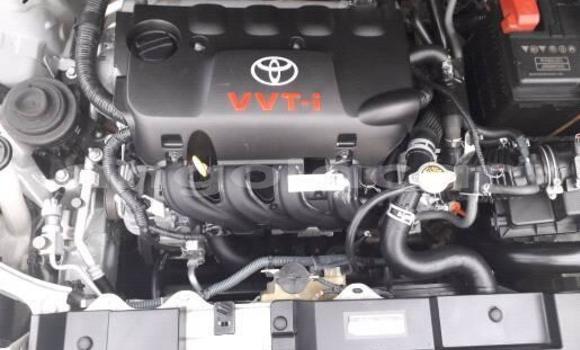 Acheter Occasion Voiture Toyota Yaris Gris à Luanda, Province de Luanda Acheter Occasion Voiture Toyota Yaris Gris à Luanda, Province de Luanda