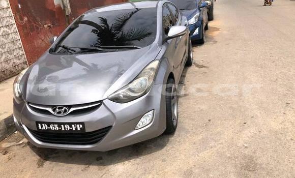 Acheter Occasion Voiture Hyundai Elantra Gris à Luanda, Province de Luanda Acheter Occasion Voiture Hyundai Elantra Gris à Luanda, Province de Luanda