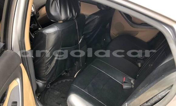 Acheter Occasion Voiture Hyundai Elantra Gris à Luanda, Province de Luanda Acheter Occasion Voiture Hyundai Elantra Gris à Luanda, Province de Luanda