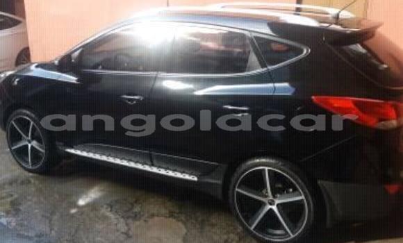 Buy Used Hyundai Tucson Black Car in Luanda in Luanda Province