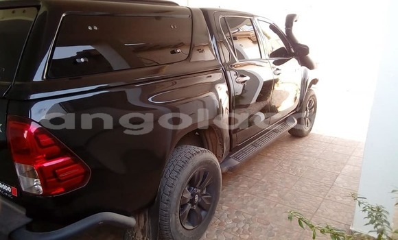 Acheter Occasion Voiture Toyota Hilux Bleu à Luanda, Province de Luanda Acheter Occasion Voiture Toyota Hilux Bleu à Luanda, Province de Luanda