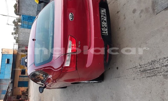 Comprar Usado Kia rio Vermelho Carro em Luanda em Luanda Province Comprar Usado Kia rio Vermelho Carro em Luanda em Luanda Province