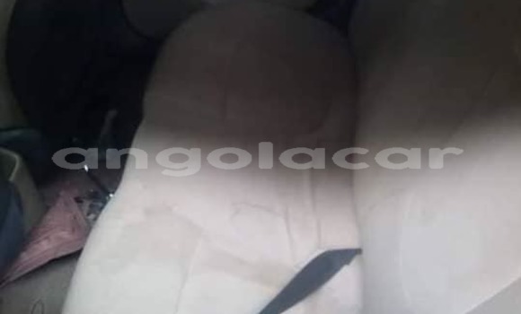 Comprar Usado Hyundai Accent Branco Carro em Luanda em Luanda Province Comprar Usado Hyundai Accent Branco Carro em Luanda em Luanda Province