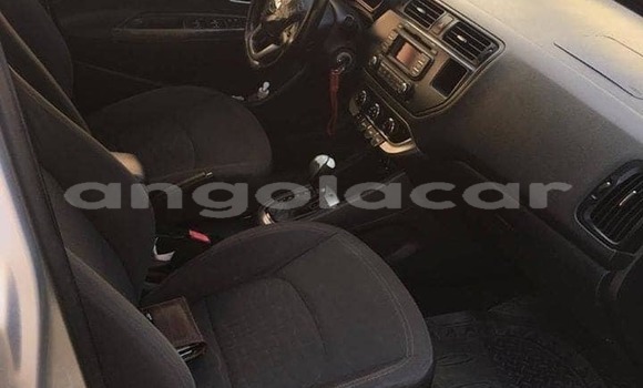 Comprar Usado Kia rio Prata Carro em Luanda em Luanda Province Comprar Usado Kia rio Prata Carro em Luanda em Luanda Province