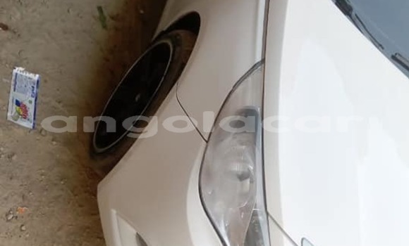 Acheter Occasion Voiture Hyundai Sonata Blanc à Luanda, Province de Luanda Acheter Occasion Voiture Hyundai Sonata Blanc à Luanda, Province de Luanda