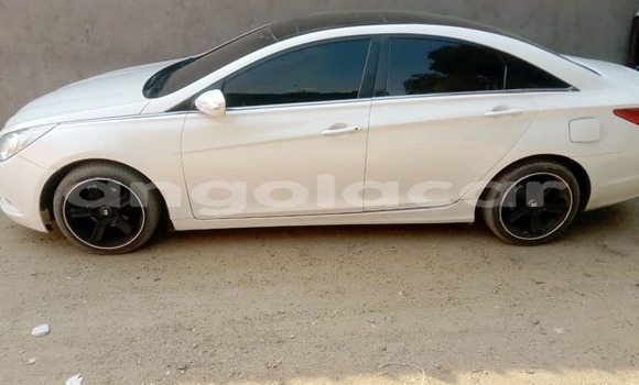 Acheter Occasion Voiture Hyundai Sonata Blanc à Luanda, Province de Luanda Acheter Occasion Voiture Hyundai Sonata Blanc à Luanda, Province de Luanda