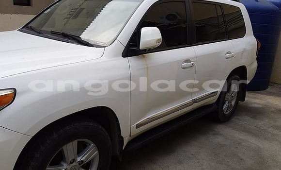 Acheter Occasion Voiture Toyota Land Cruiser Blanc à Luanda, Province de Luanda