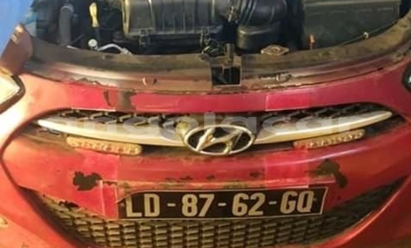 Acheter Occasion Voiture Hyundai i10 Rouge à Luanda, Province de Luanda Acheter Occasion Voiture Hyundai i10 Rouge à Luanda, Province de Luanda