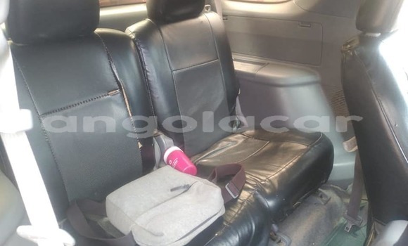 Acheter Occasion Voiture Toyota RAV4 Gris à Luanda, Province de Luanda Acheter Occasion Voiture Toyota RAV4 Gris à Luanda, Province de Luanda