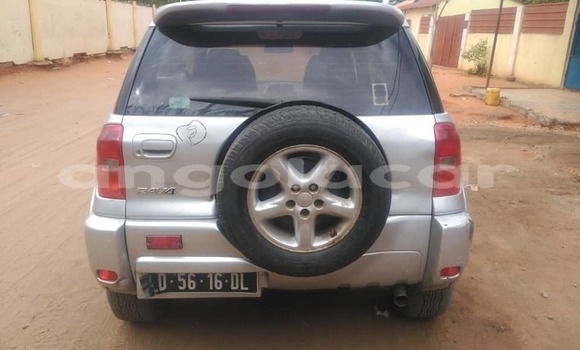 Acheter Occasion Voiture Toyota RAV4 Gris à Luanda, Province de Luanda Acheter Occasion Voiture Toyota RAV4 Gris à Luanda, Province de Luanda