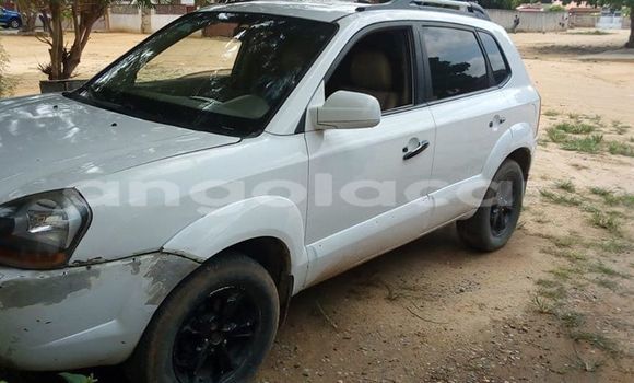 Comprar Usado Hyundai Tucson Branco Carro em Luanda em Luanda Province Comprar Usado Hyundai Tucson Branco Carro em Luanda em Luanda Province