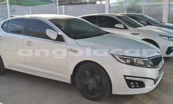 Acheter Neuf Voiture Kia K5 Blanc à Luena, Moxico Acheter Neuf Voiture Kia K5 Blanc à Luena, Moxico