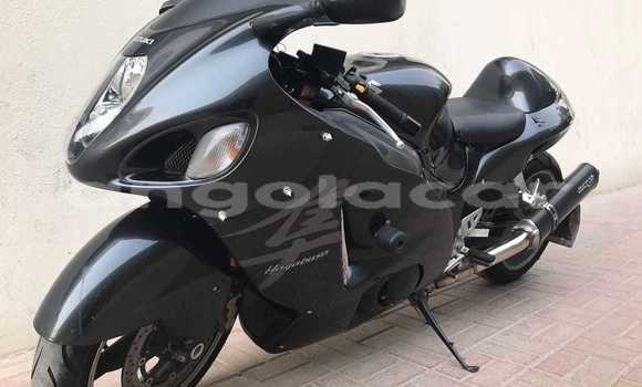 Comprar Usado Suzuki GSX–R Azul Moto em Luanda em Luanda Province Comprar Usado Suzuki GSX–R Azul Moto em Luanda em Luanda Province