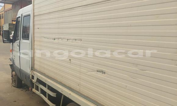 Buy Used Iveco Daily White Truck in Luanda in Luanda Province Buy Used Iveco Daily White Truck in Luanda in Luanda Province