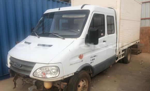 Buy Used Iveco Daily White Truck in Luanda in Luanda Province Buy Used Iveco Daily White Truck in Luanda in Luanda Province