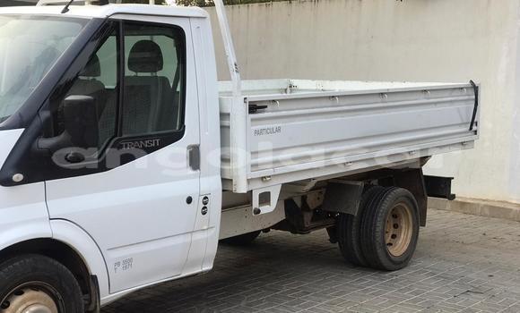 Acheter Occasion Voiture Ford Pickup Blanc à Luanda, Province de Luanda Acheter Occasion Voiture Ford Pickup Blanc à Luanda, Province de Luanda