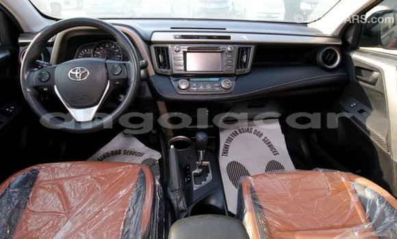 Comprar Importar Toyota RAV4 Preto Carro em Import - Dubai em Bengo Province Comprar Importar Toyota RAV4 Preto Carro em Import - Dubai em Bengo Province
