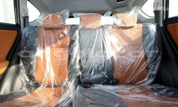Comprar Importar Toyota RAV4 Preto Carro em Import - Dubai em Bengo Province Comprar Importar Toyota RAV4 Preto Carro em Import - Dubai em Bengo Province