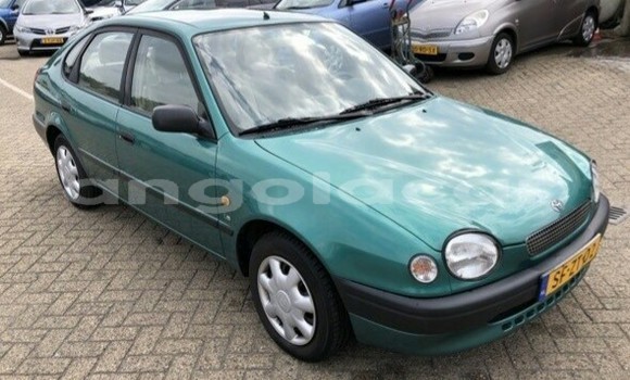 Buy Used Toyota Corolla Green Car in Luanda in Luanda Province Buy Used Toyota Corolla Green Car in Luanda in Luanda Province