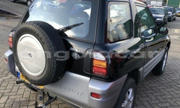 Acheter Occasion Voiture Toyota RAV4 Noir à Luanda, Province de Luanda Acheter Occasion Voiture Toyota RAV4 Noir à Luanda, Province de Luanda
