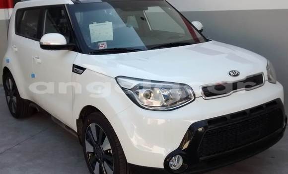 Buy Used Kia Soul White Car in Luena in Moxico