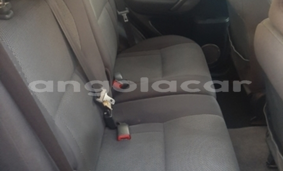 Acheter Occasion Voiture Toyota RAV4 Noir à Luanda, Province de Luanda Acheter Occasion Voiture Toyota RAV4 Noir à Luanda, Province de Luanda