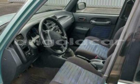 Comprar Usado Toyota RAV4 Outro Carro em Luanda em Luanda Province Comprar Usado Toyota RAV4 Outro Carro em Luanda em Luanda Province