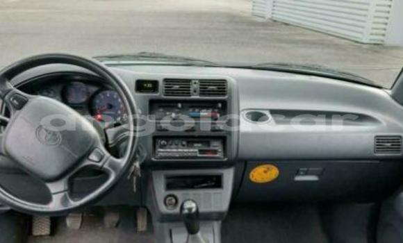 Comprar Usado Toyota RAV4 Outro Carro em Luanda em Luanda Province Comprar Usado Toyota RAV4 Outro Carro em Luanda em Luanda Province