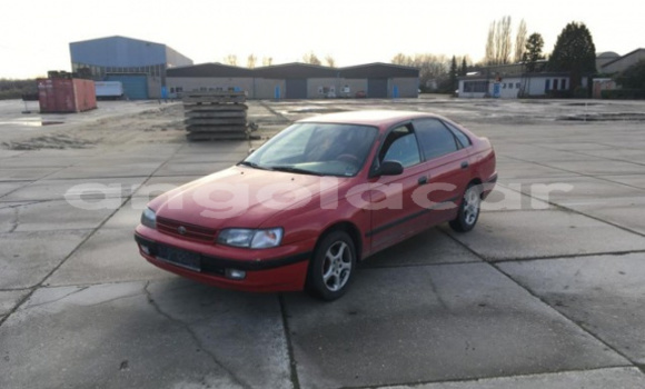 Buy Used Toyota Corolla Red Car in Luanda in Luanda Province