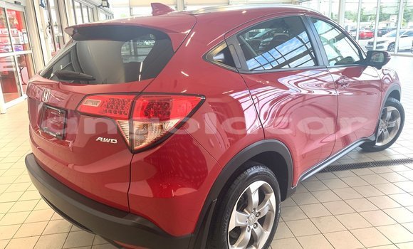 Acheter Occasion Voiture Honda HR–V Rouge à Namibe, Province de Namibe Acheter Occasion Voiture Honda HR–V Rouge à Namibe, Province de Namibe