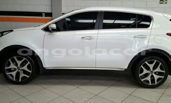 Comprar Usado Kia Sportage Branco Carro em Namibe em Namibe Province Comprar Usado Kia Sportage Branco Carro em Namibe em Namibe Province
