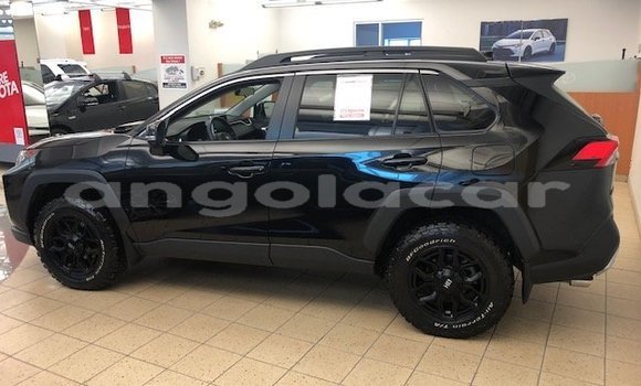Comprar Usado Toyota RAV4 Preto Carro em N'zeto em Zaire Comprar Usado Toyota RAV4 Preto Carro em N'zeto em Zaire