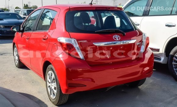Comprar Importar Toyota Yaris Vermelho Carro em Import - Dubai em Bengo Province Comprar Importar Toyota Yaris Vermelho Carro em Import - Dubai em Bengo Province