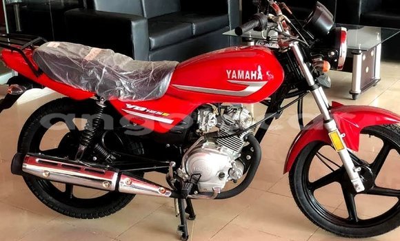 Comprar Novo Yamaha YBR-125 Vermelho Moto em Caxito em Bengo