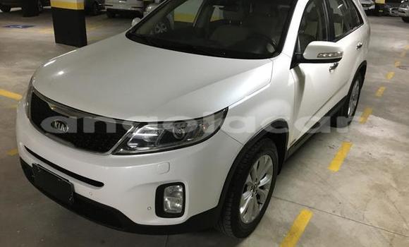 Comprar Usado Kia Sorento Branco Carro em Luena em Moxico