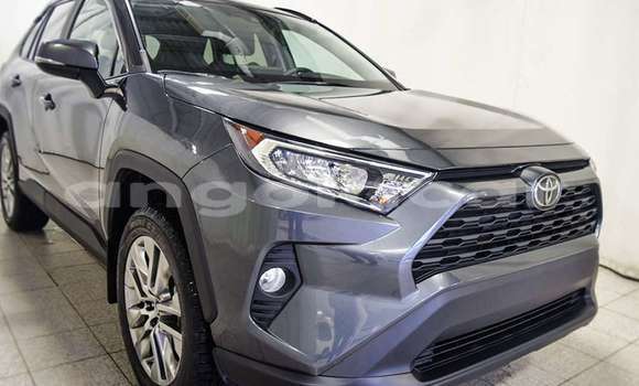 Buy Used Toyota RAV4 Black Car in Luena in Moxico Buy Used Toyota RAV4 Black Car in Luena in Moxico