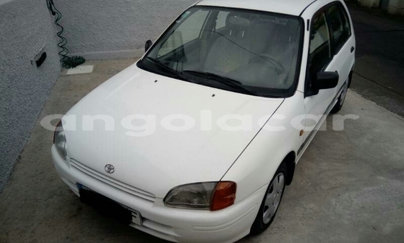 Buy Used Toyota Starlet White Car in Luena in Moxico