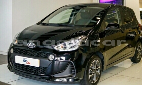 Comprar Usado Hyundai i10 Preto Carro em N'zeto em Zaire