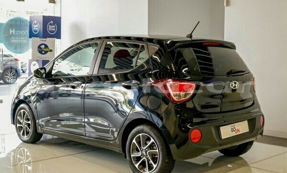 Buy Used Hyundai i10 Black Car in N'zeto in Zaire Buy Used Hyundai i10 Black Car in N'zeto in Zaire