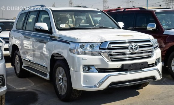 Buy Import Toyota Land Cruiser White Car in Import - Dubai in Bengo Province Buy Import Toyota Land Cruiser White Car in Import - Dubai in Bengo Province