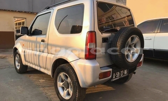 Acheter Occasion Voiture Suzuki Jimny Blanc à Malanje, Malanje Province Acheter Occasion Voiture Suzuki Jimny Blanc à Malanje, Malanje Province