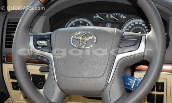 Buy Import Toyota Land Cruiser White Car in Import - Dubai in Bengo Province Buy Import Toyota Land Cruiser White Car in Import - Dubai in Bengo Province