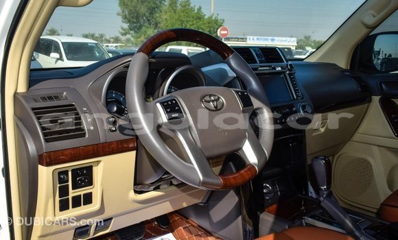 Comprar Importar Toyota Prado Branco Carro em Import - Dubai em Bengo Province Comprar Importar Toyota Prado Branco Carro em Import - Dubai em Bengo Province