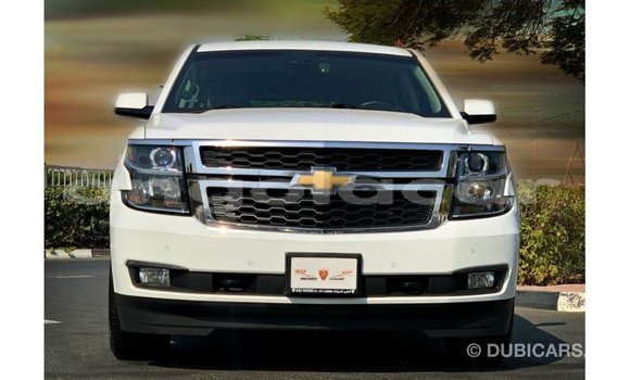 Comprar Importar Chevrolet Tahoe Branco Carro em Import - Dubai em Bengo Province Comprar Importar Chevrolet Tahoe Branco Carro em Import - Dubai em Bengo Province