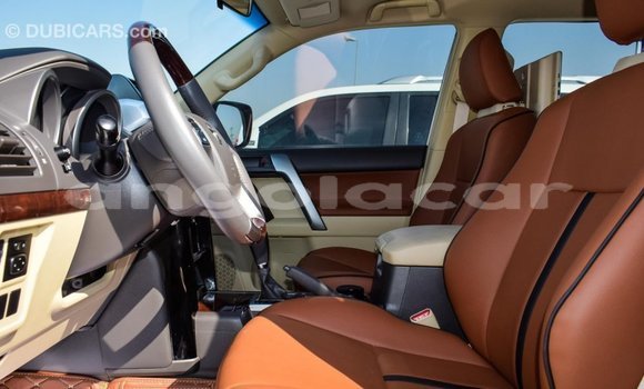 Comprar Importar Toyota Prado Branco Carro em Import - Dubai em Bengo Province Comprar Importar Toyota Prado Branco Carro em Import - Dubai em Bengo Province