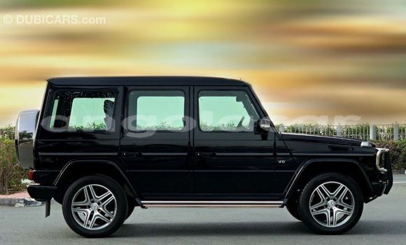 Comprar Importar Mercedes-Benz 190 Preto Carro em Import - Dubai em Bengo Province Comprar Importar Mercedes-Benz 190 Preto Carro em Import - Dubai em Bengo Province