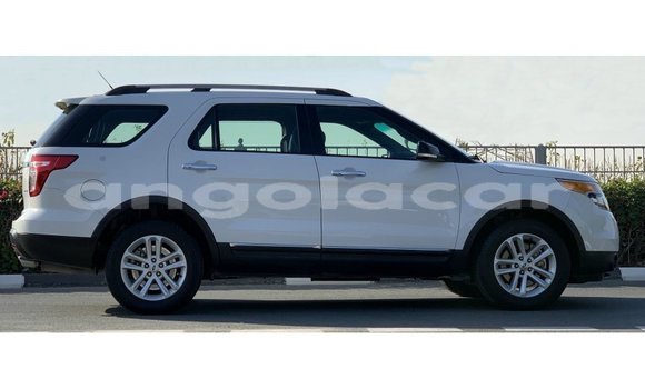 Comprar Importar Ford Explorer Branco Carro em Import - Dubai em Bengo Province Comprar Importar Ford Explorer Branco Carro em Import - Dubai em Bengo Province