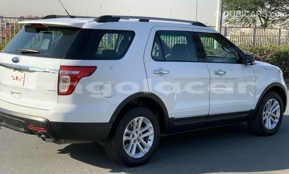 Comprar Importar Ford Explorer Branco Carro em Import - Dubai em Bengo Province Comprar Importar Ford Explorer Branco Carro em Import - Dubai em Bengo Province