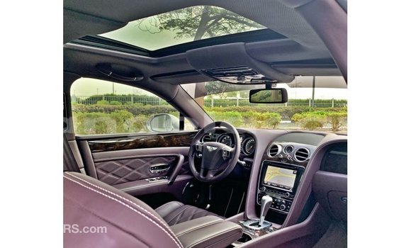 Comprar Importar Bentley Flying Spur Outro Carro em Import - Dubai em Bengo Province Comprar Importar Bentley Flying Spur Outro Carro em Import - Dubai em Bengo Province