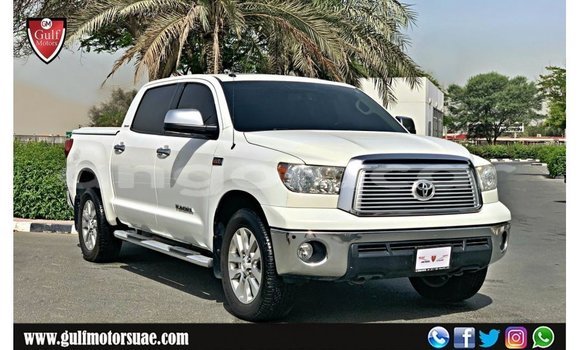 Comprar Importar Toyota Tundra Branco Carro em Import - Dubai em Bengo Province
